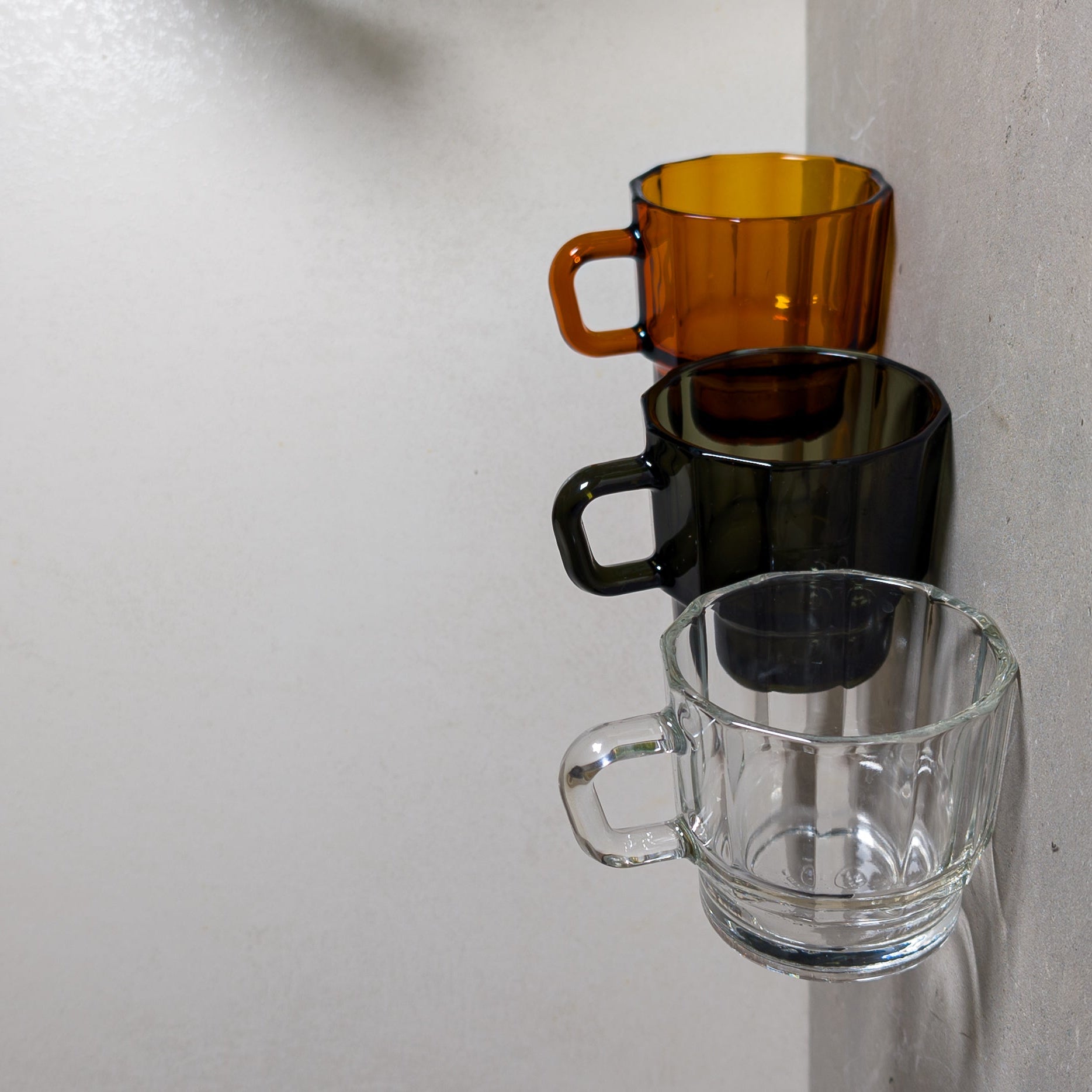 W Glass (Recycled Glass)