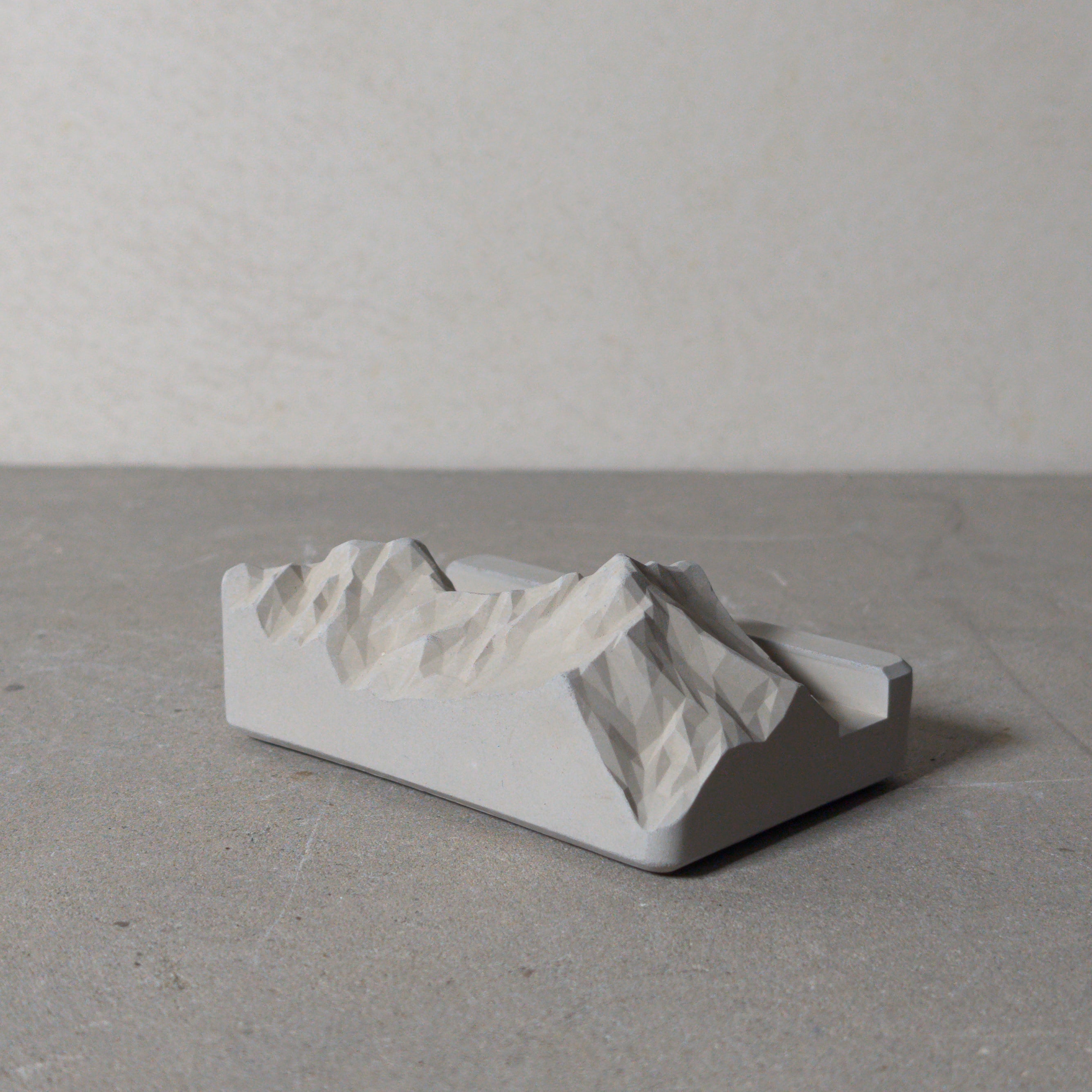 Yushan Cement Business Card and Phone Holder