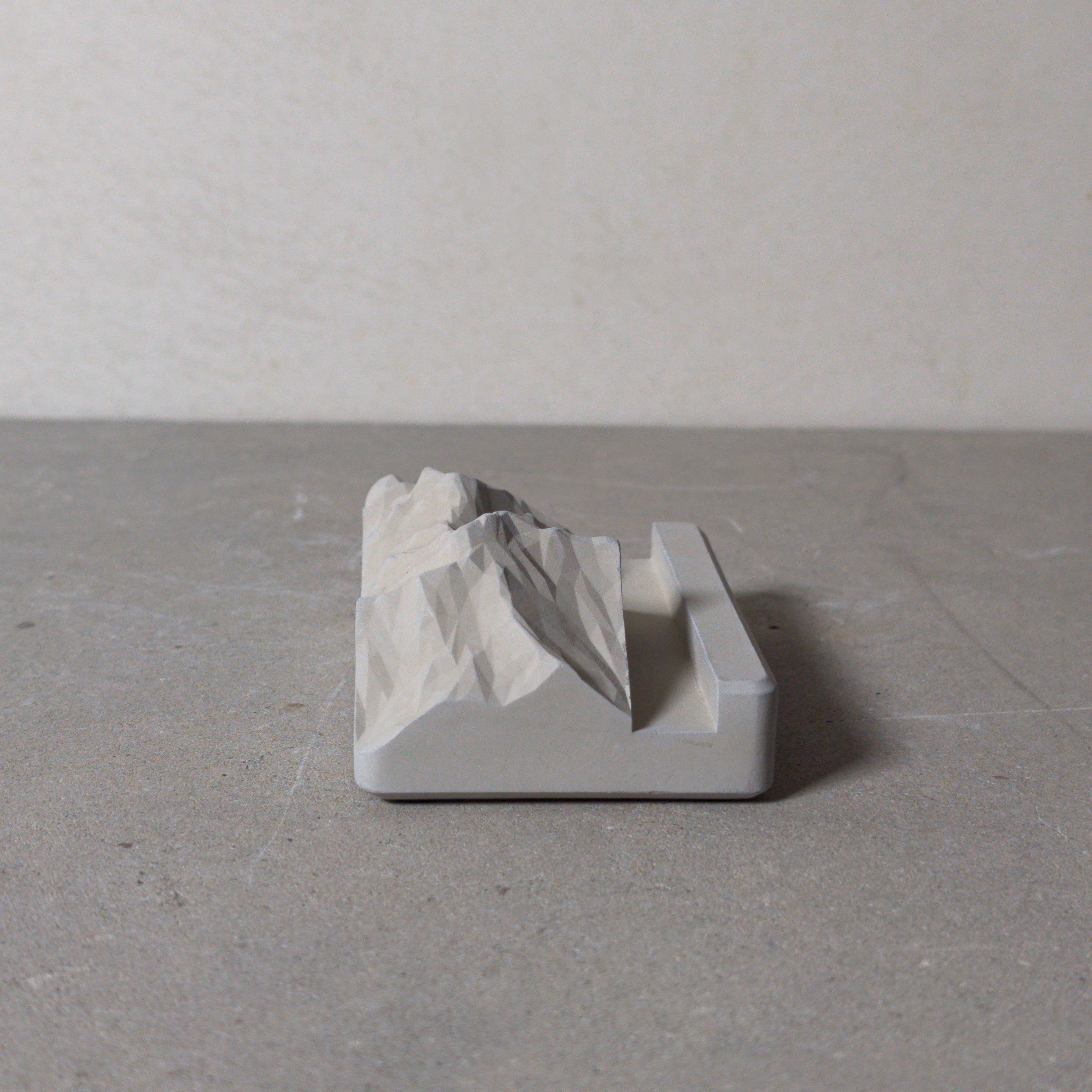 Yushan Cement Business Card and Phone Holder