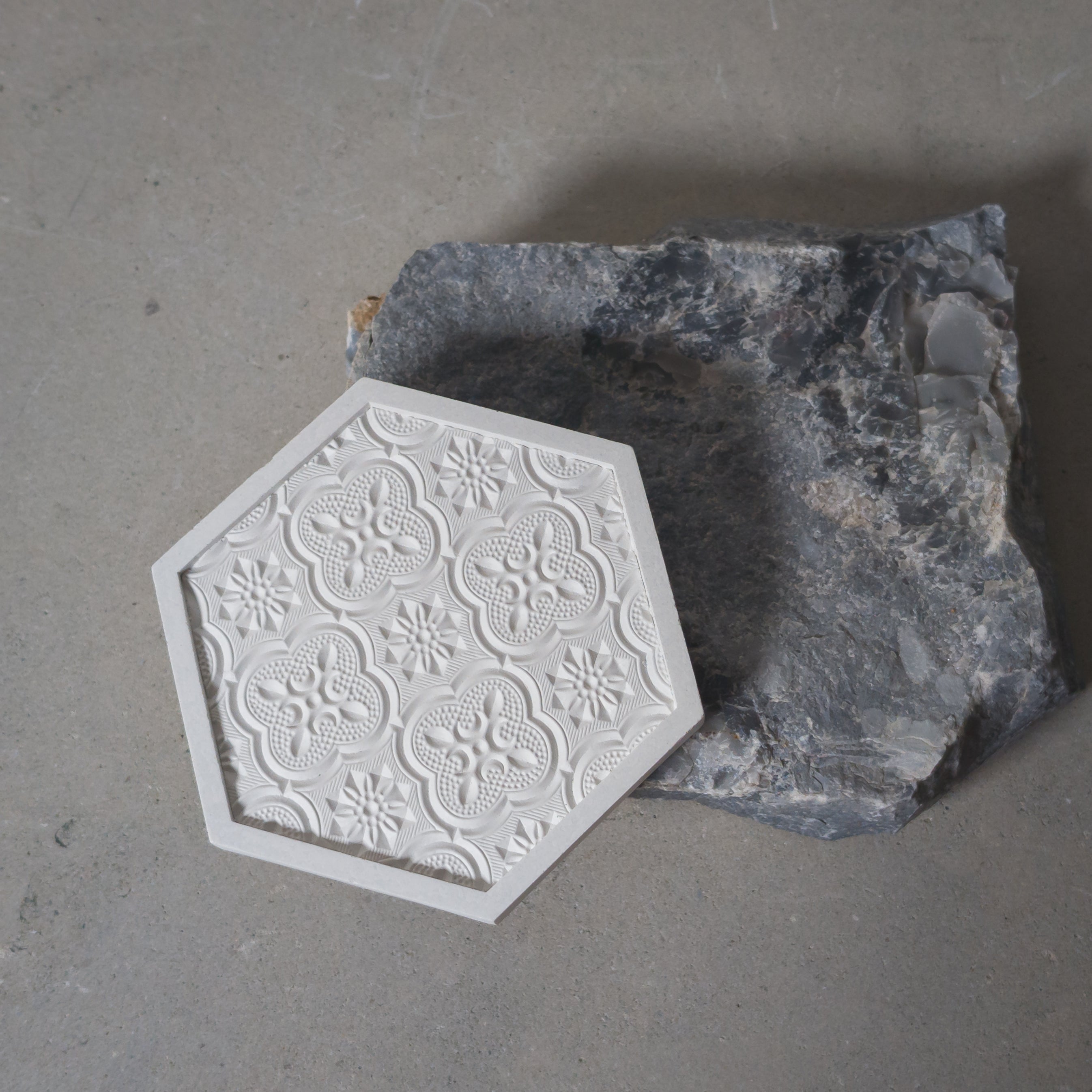 Begonia Flower Cement Coaster